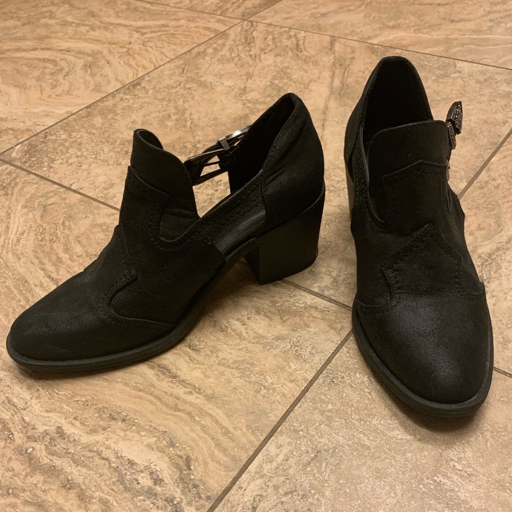 Qupid Ankle Western Bootie